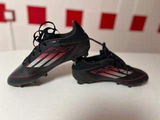 Botas de fútbol Adidas F50 tallas 40 y 38.
