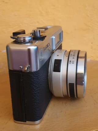 Yashica MG-1 Cámara Analógica Negra