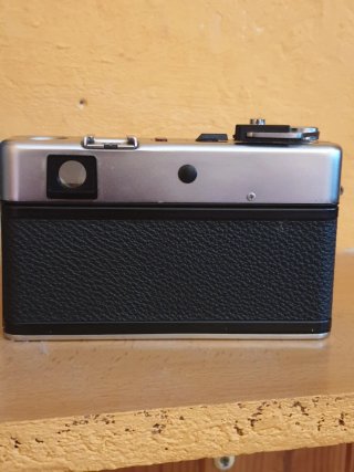 Yashica MG-1 Cámara Analógica Negra