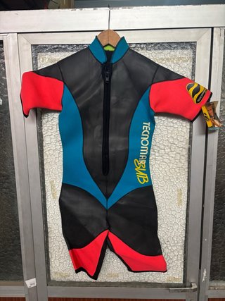 Traje de buceo Tecnomar.