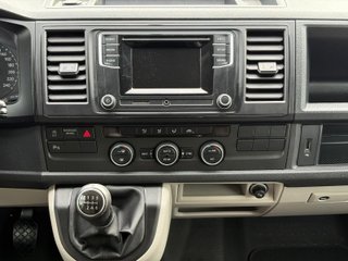 Volkswagen Caravelle 2016