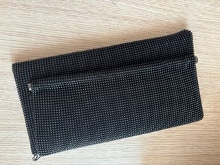 Bolso de mano negro con cuentas Parfois