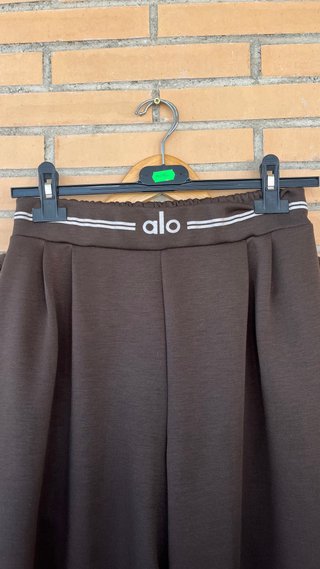 Conjunto Alo Top y Pantalón Marrón Talla Única