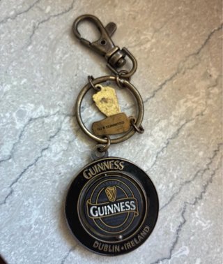 Portachiavi Guinness con Arpa e Boccale