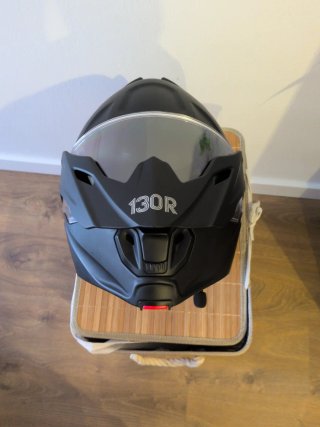 Casco Moto 130R HIRO Negro + CARDO HD i antibao