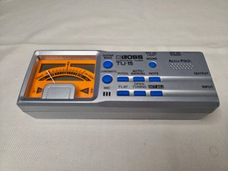 Afinador Boss TU-15 Cromático