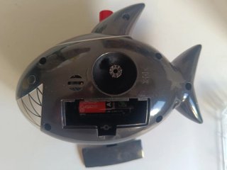 Reloj despertador tiburón pirata