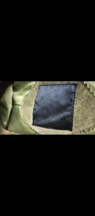 Chaqueta de piel verde oliva
