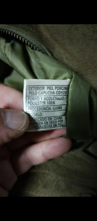 Chaqueta de piel verde oliva
