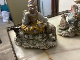 Estatuas de porcelana - precio en descripcion (1)