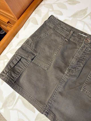 Falda cargo verde militar