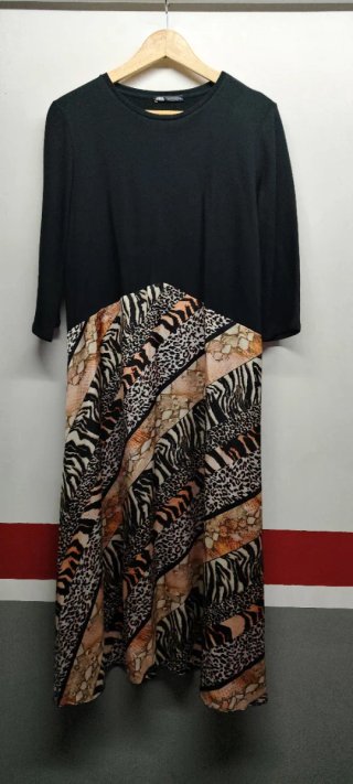 Vestido largo Zara estampado animal print Talla M