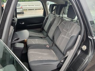 IMPECABLE Renault Scenic 1.6 16V 2004