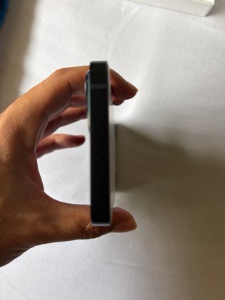 iPhone 13 con Batería Nueva