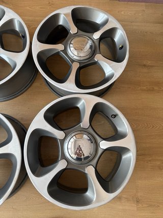 2 Llantas Fiat Abarth