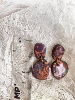 Pendientes Arcilla Polimérica Morado y Dorado
