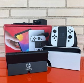 Impoluta Nintendo Switch OLED