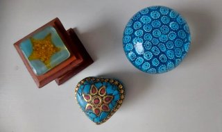Juego de Adornos Azules y Dorados