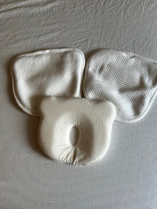 Cojín para cabeza plana bebé + 2 fundas