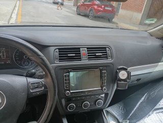 Volkswagen Jetta 2012 negociable