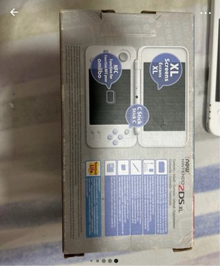 Nintendo 2DS XL Morado y Blanco
