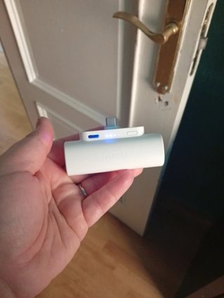 Miady HYG012B Cargador Portátil 5000mAh Lightning