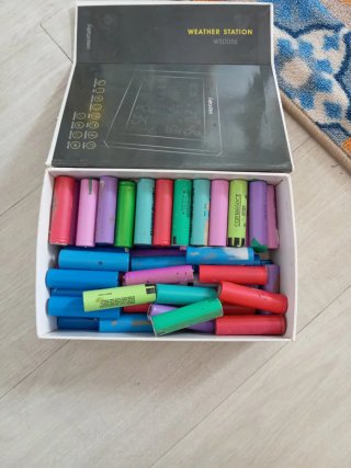 75 Baterías 18650 Variadas