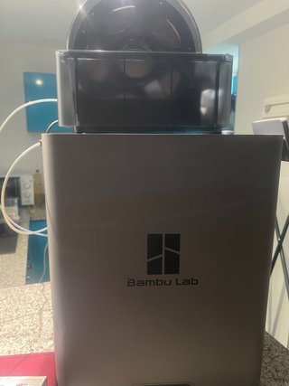 Impresora 3D Bambu Lab P2S mas AMS 2 pro