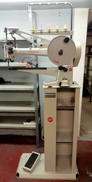 Máquina de coser zapatero CLAES