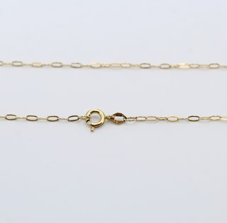 Cadena de oro de 18k. Peso: 2.88 gr.