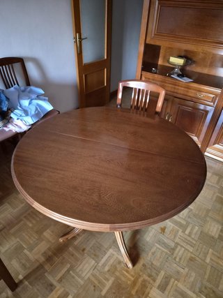 Mesa de comedor extensible de madera