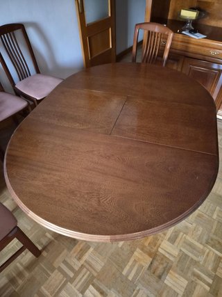Mesa de comedor extensible de madera