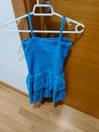4 Vestidos Niña Tallas 8, 11 y 13