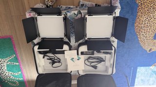 Kit 2 Focos LED NEEWER SNL530 Bicolor + Trípodes