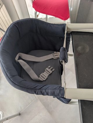 Trona portátil Inglesina ajustable