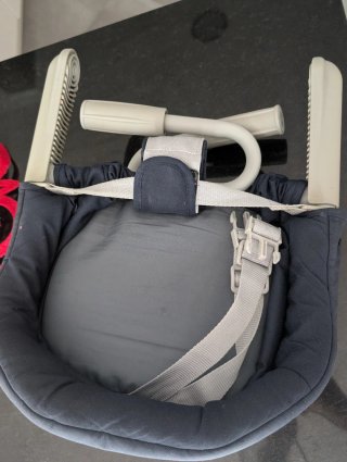 Trona portátil Inglesina ajustable