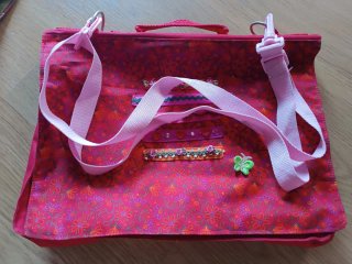 Bolso/bandolera juvenil Busquets rojo y/o verde