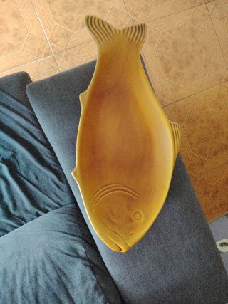 Plato grande decorativo con forma de pez