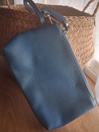 Bolso de mano piel Adolfo Dominguez azul