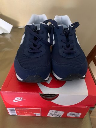Zapatillas New Balance Azul y Blanco