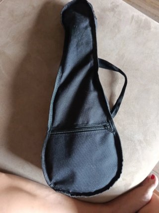 Ukelele Negra + funda kelele