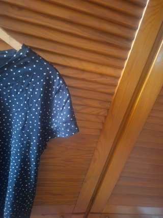 Camiseta H&M lunares negra XL