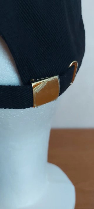 Gorra Versace Jeans Couture negra con maxi logo