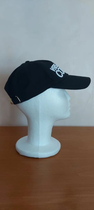Gorra Versace Jeans Couture negra con maxi logo