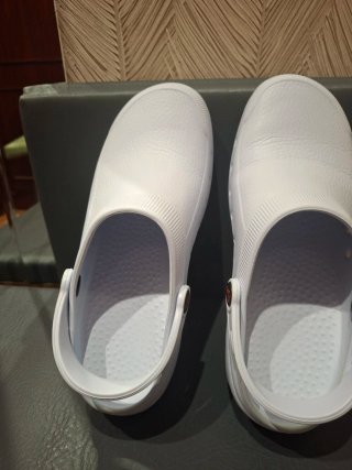 Zuecos Dian Mujer Talla 38 Blancos