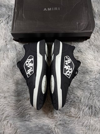 Zapatillas Amiri Negras y Blancas nuevas