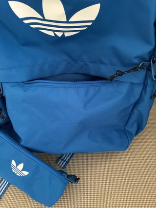 Mochila Adidas Escolar Nueva con etiqueta