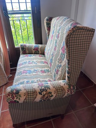 Sillón estampado floral vintage