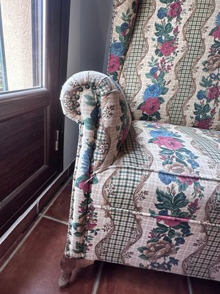 Sillón estampado floral vintage