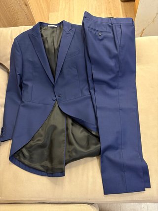 Traje/Chaqué, chaleco y pantalón Fuentecapala